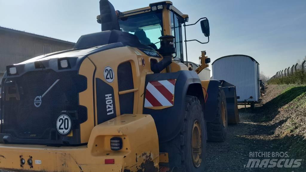 Volvo L 120 H Incarcator pe pneuri