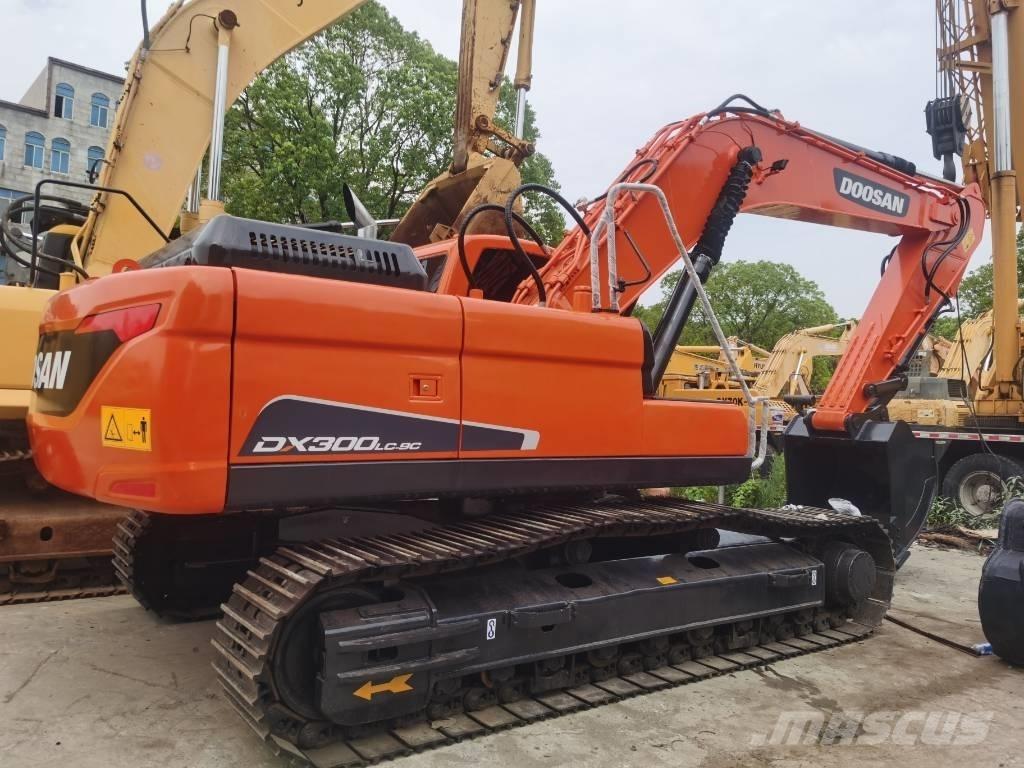 Doosan DX 300 LC Excavatoare pe șenile

