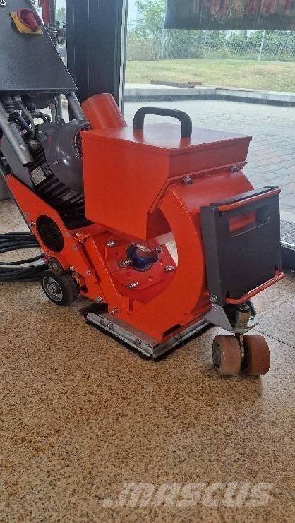 Husqvarna BS210E Utilaje construcții - Altele