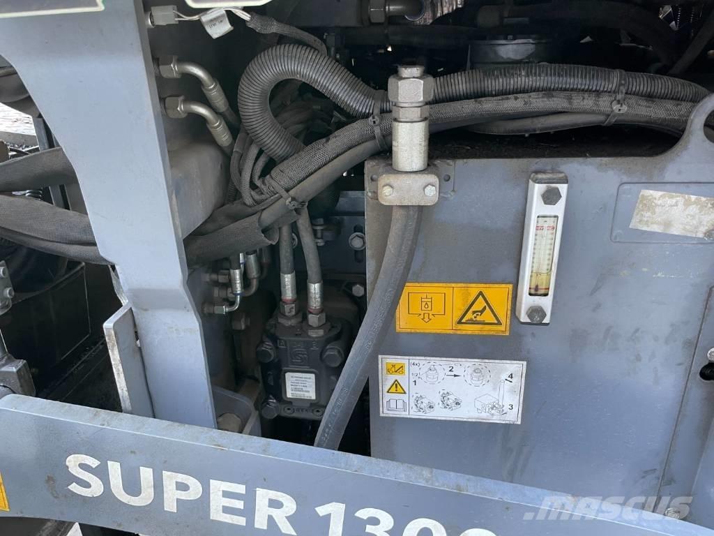 Vögele SUPER 1300-3I Pavatoare asfalt