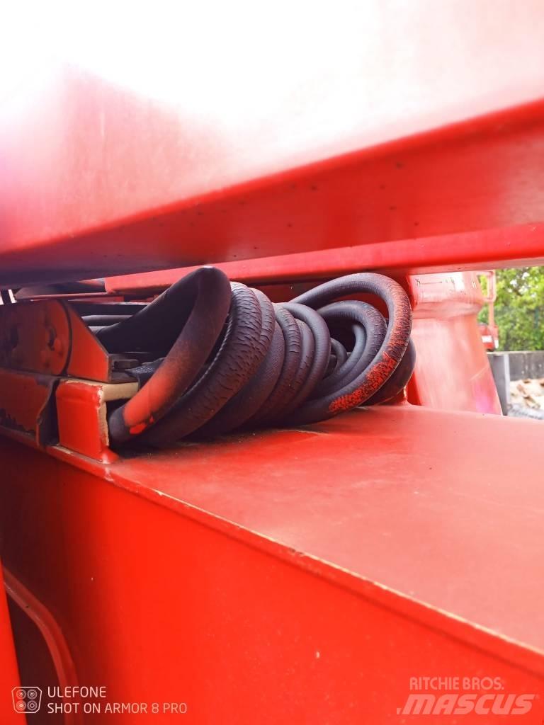 JLG 600 AJ Nacele cu brat articulat