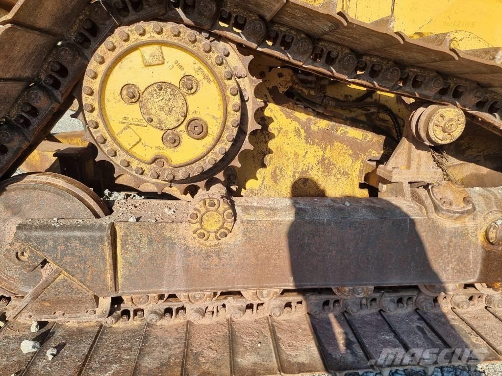 CAT D 4 H Buldozere pe senile