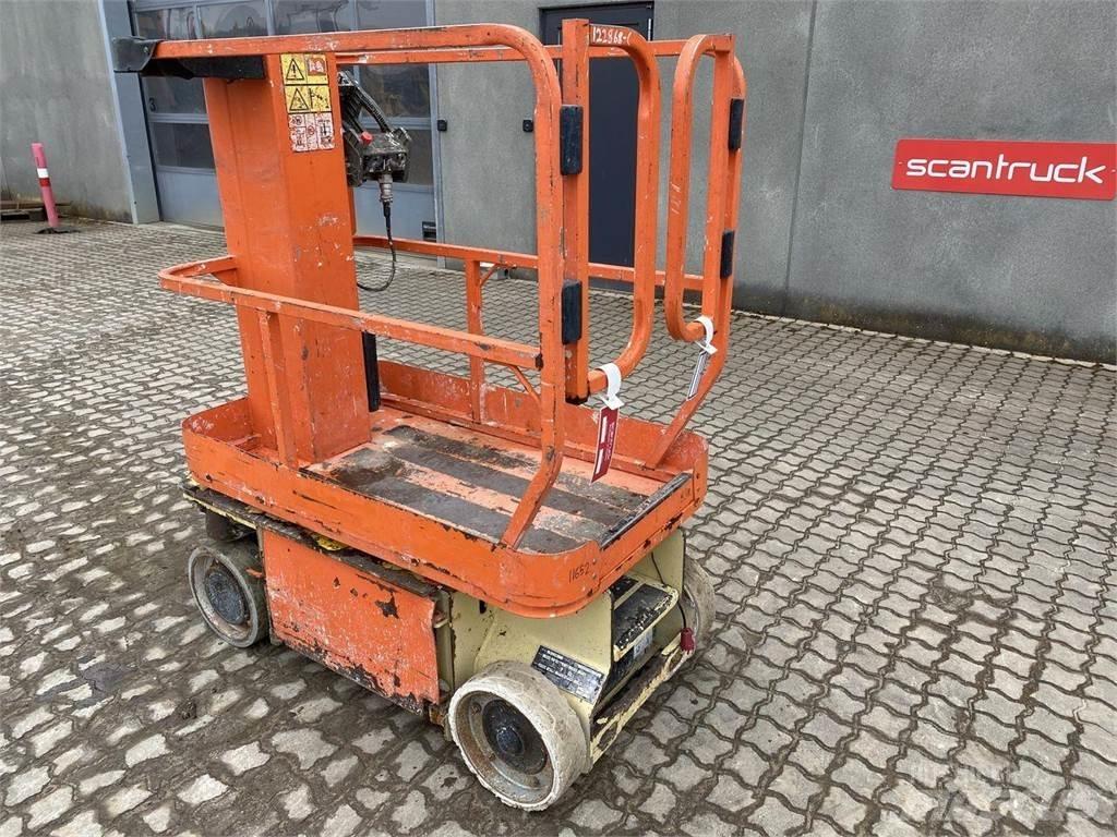 JLG 1230ES Ascensoare verticale catarg