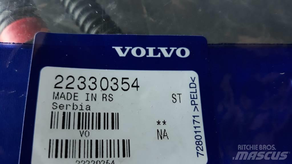Volvo HOSE 22330354 Transport - Altele