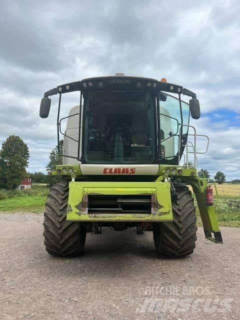 CLAAS Lexion 620 Combine de secerat
