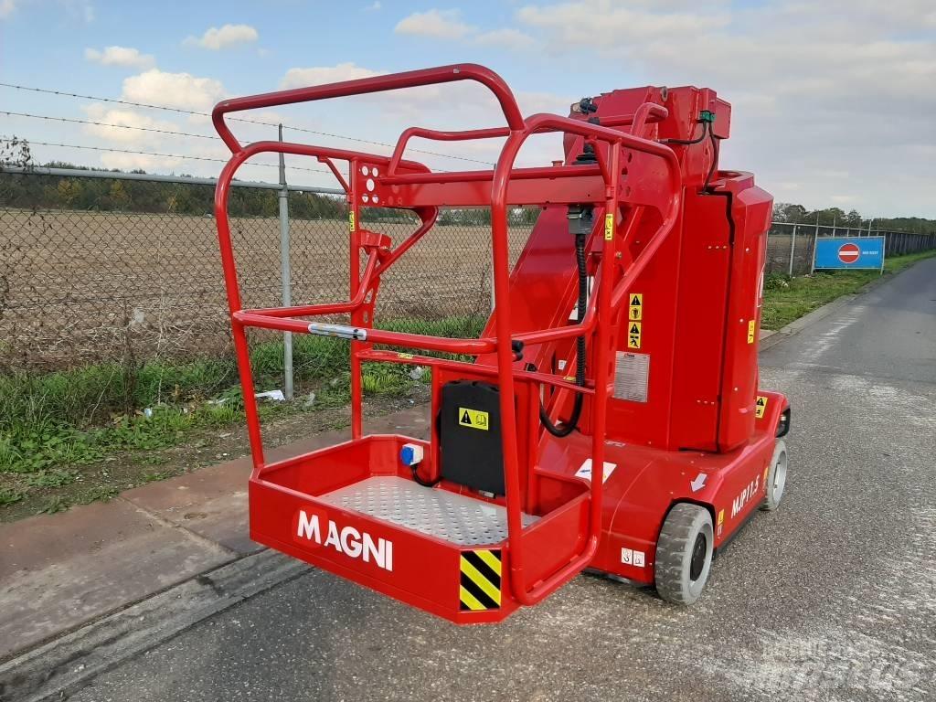 Magni MJP 11.5 Ascensoare verticale catarg