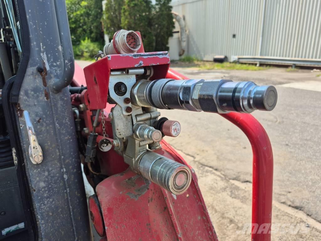 Takeuchi TL 8 Mini incarcator