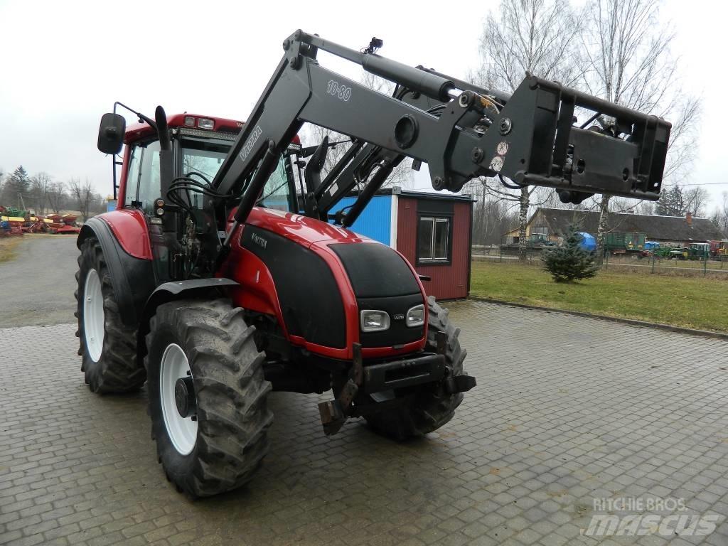 Valtra T 140 Tractoare