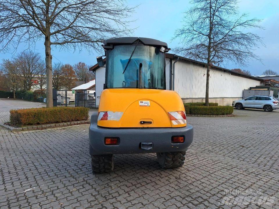 Terex Schaeff TL80 Incarcator pe pneuri