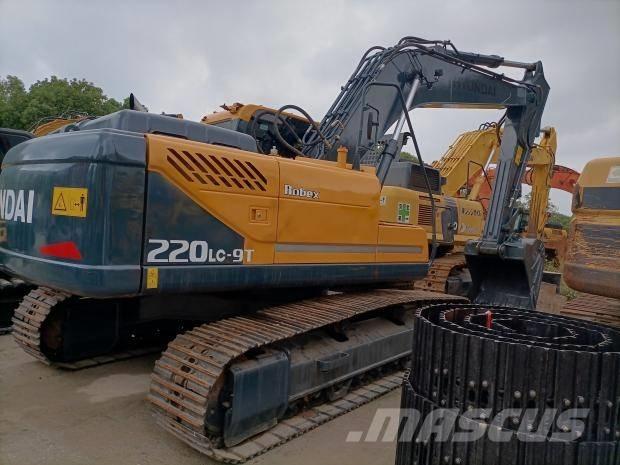 Hyundai 220LC Excavatoare pe șenile
