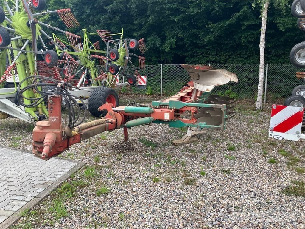 Kverneland PB100 Pluguri