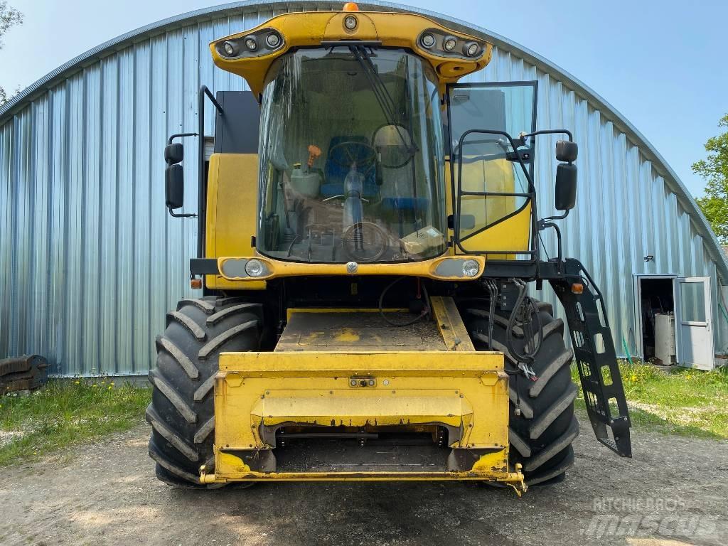 New Holland CS 6050 Combine de secerat