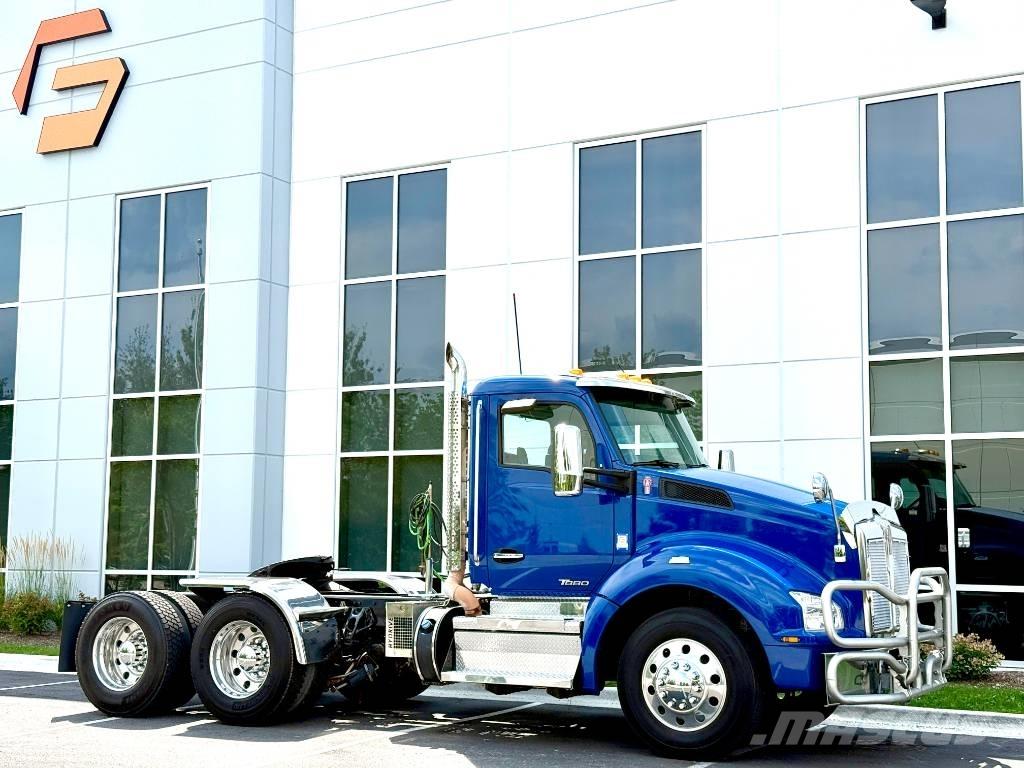 Kenworth T 880 Autotractoare