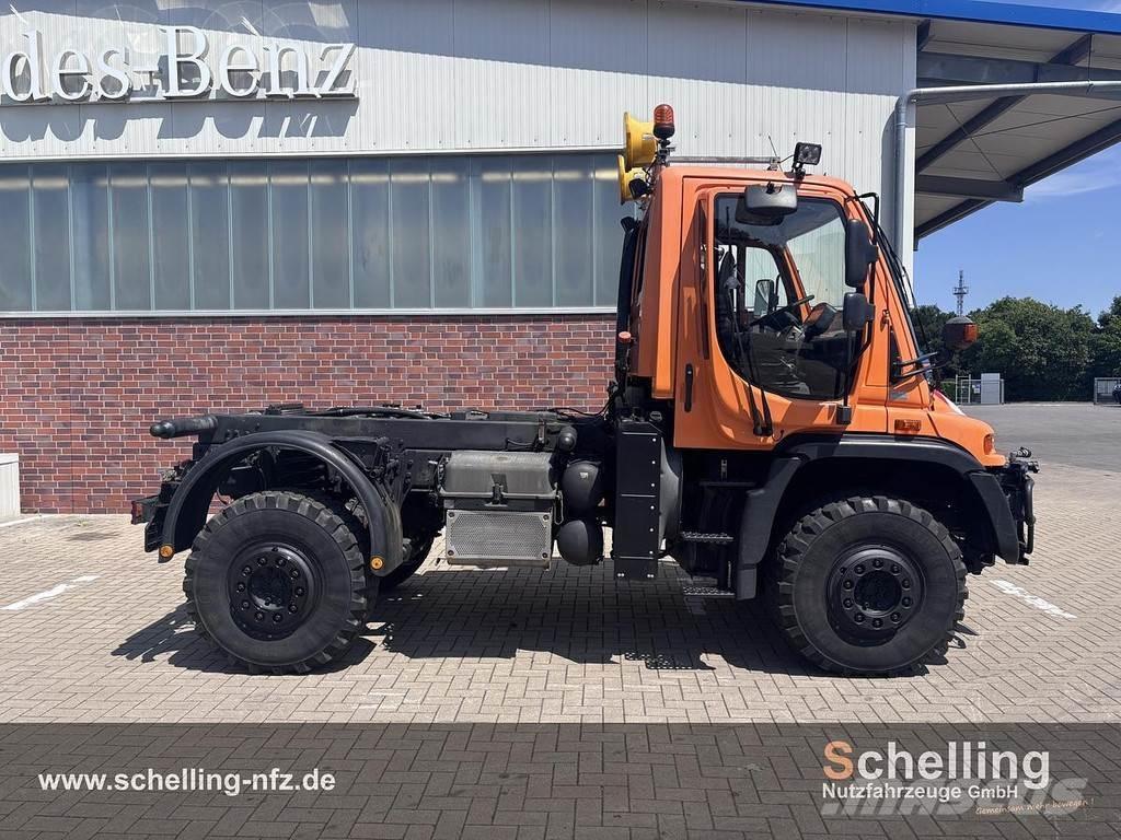 Mercedes-Benz U500 Altele