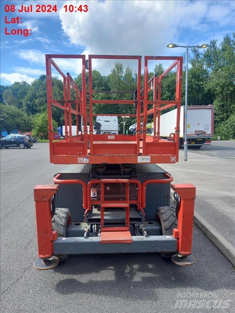 SkyJack SJ 6832 RT Platforme foarfeca