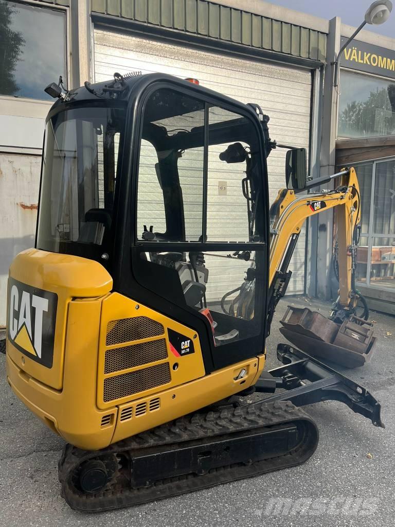 CAT 301.7 D Rototilt Mini excavatoare < 7t