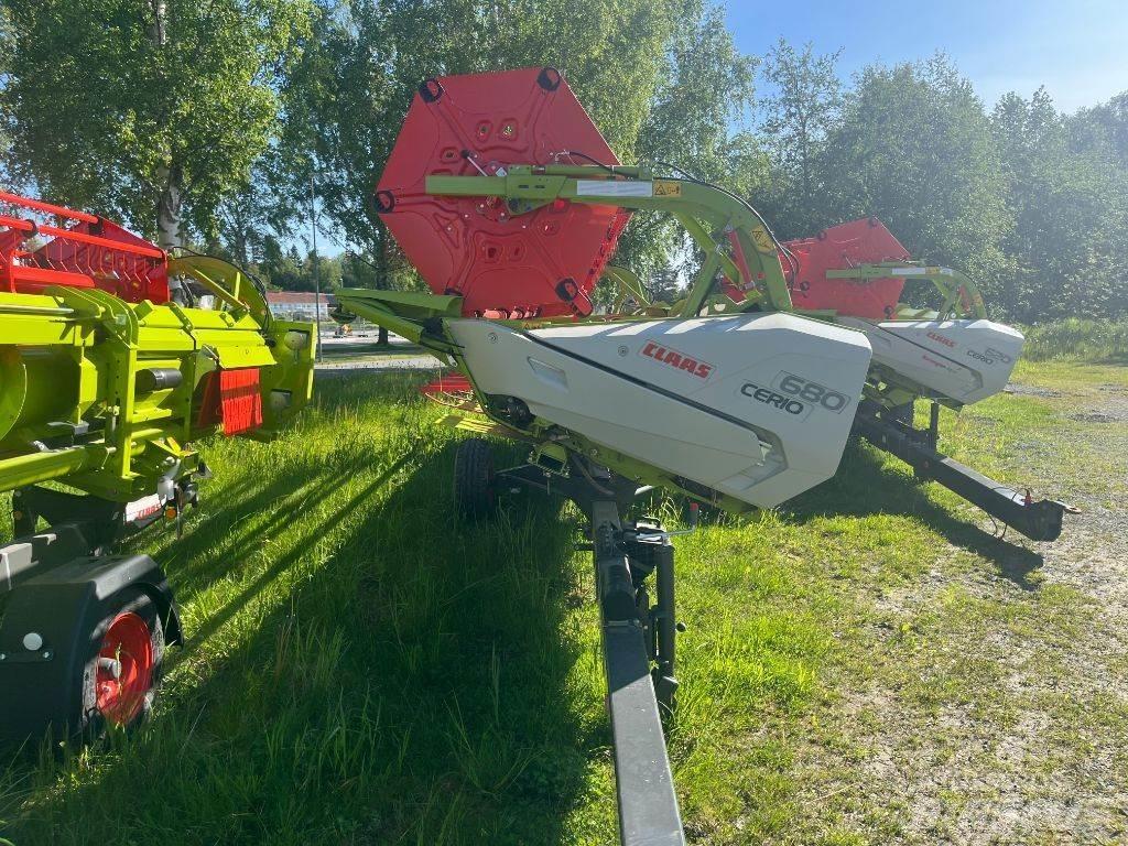 CLAAS Trion Combine de secerat