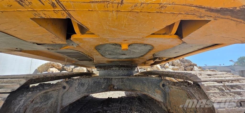 Liebherr 924 Excavatoare pe șenile
