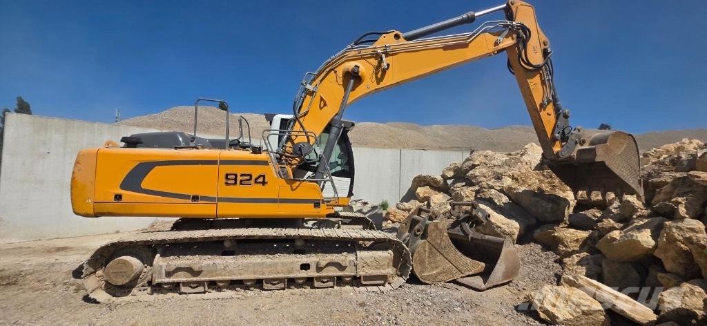 Liebherr 924 Excavatoare pe șenile
