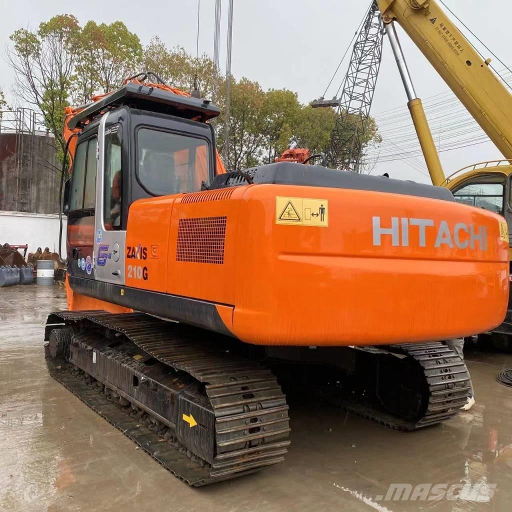 Hitachi ZX 210 Excavatoare pe șenile
