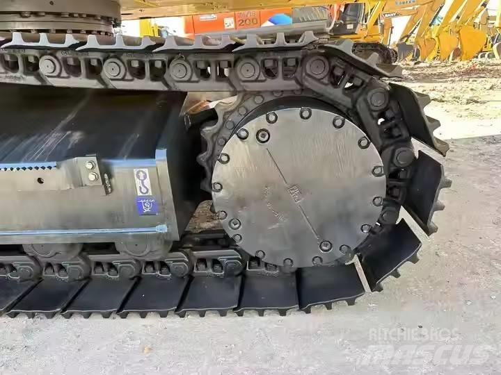 Komatsu PC 400 Excavatoare pe șenile
