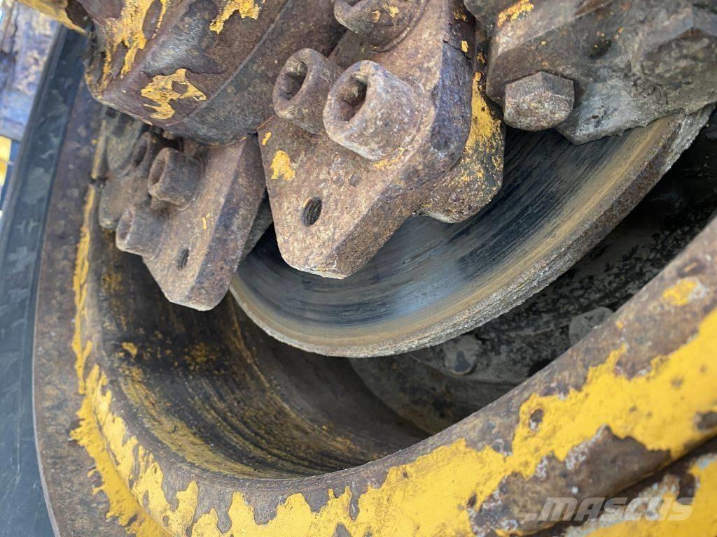 Volvo BM L 120 B Incarcator pe pneuri