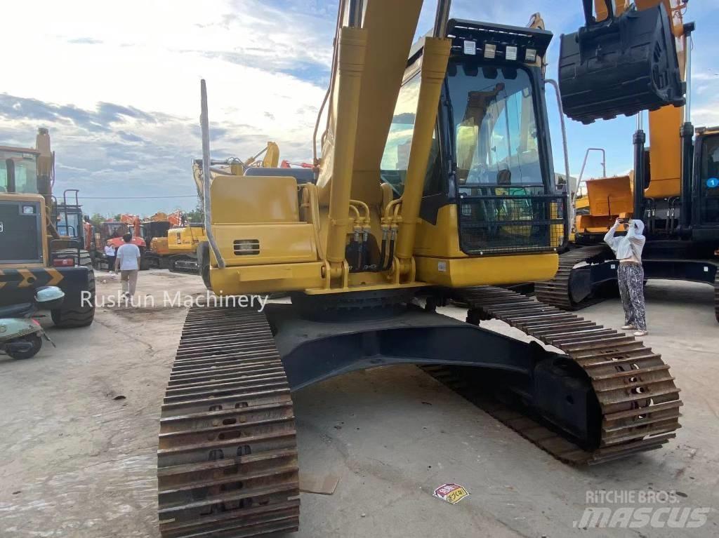Komatsu PC220-7 Excavatoare pe șenile
