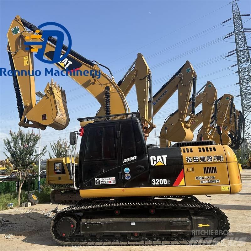 CAT 320D2 Excavatoare pe șenile
