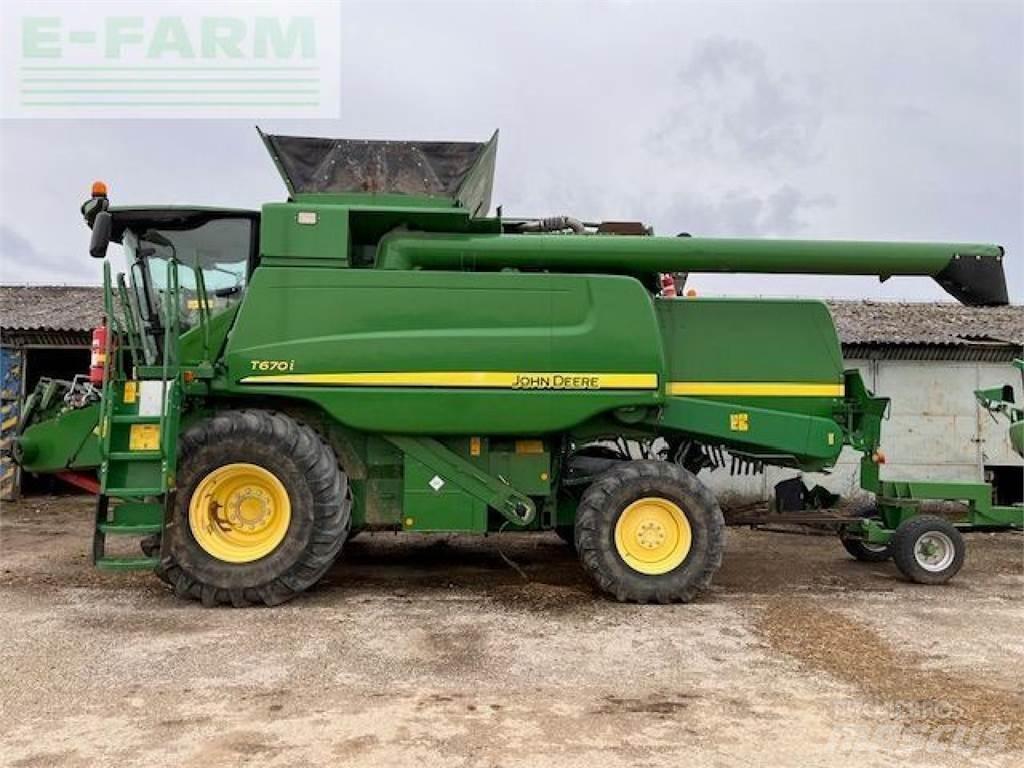 John Deere T670 Combine de secerat