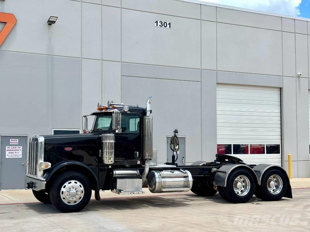 Peterbilt 388 Autotractoare