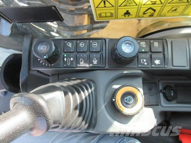 CAT 320 GC Excavatoare pe șenile
