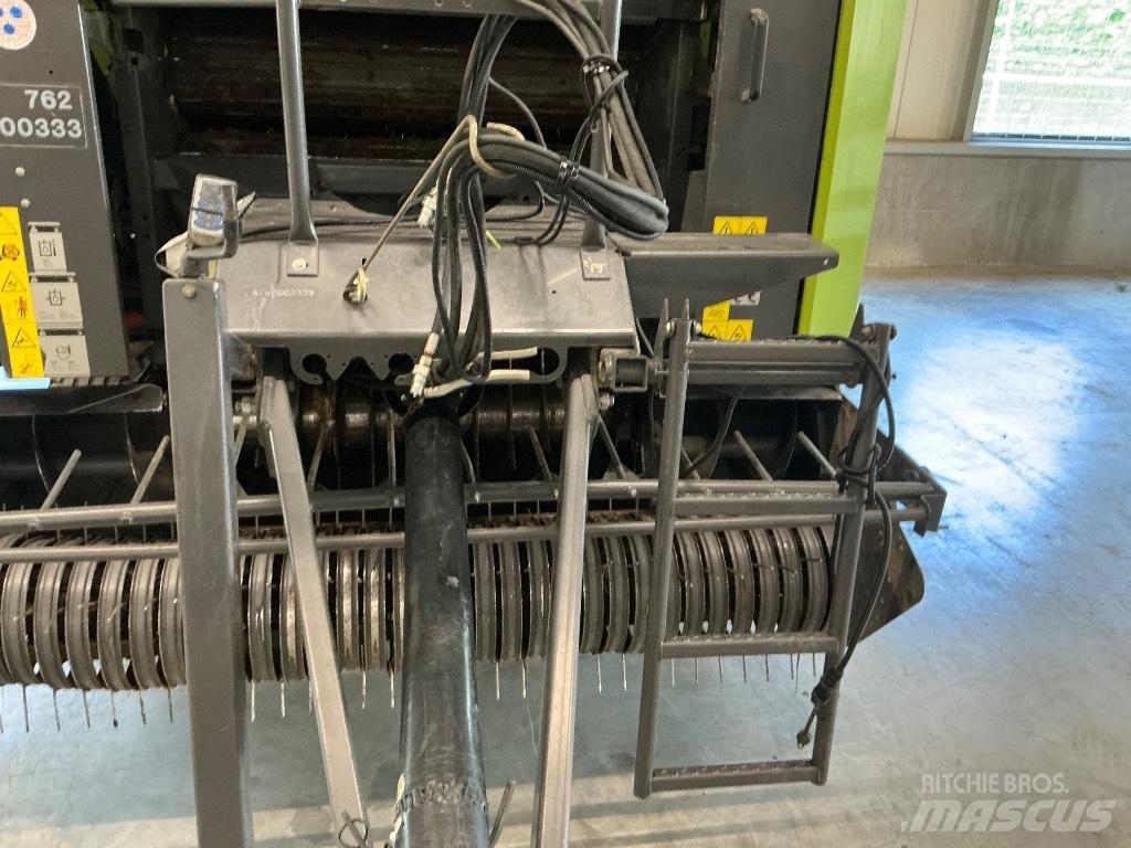 CLAAS Rollant 350 Masina de balotat cilindric