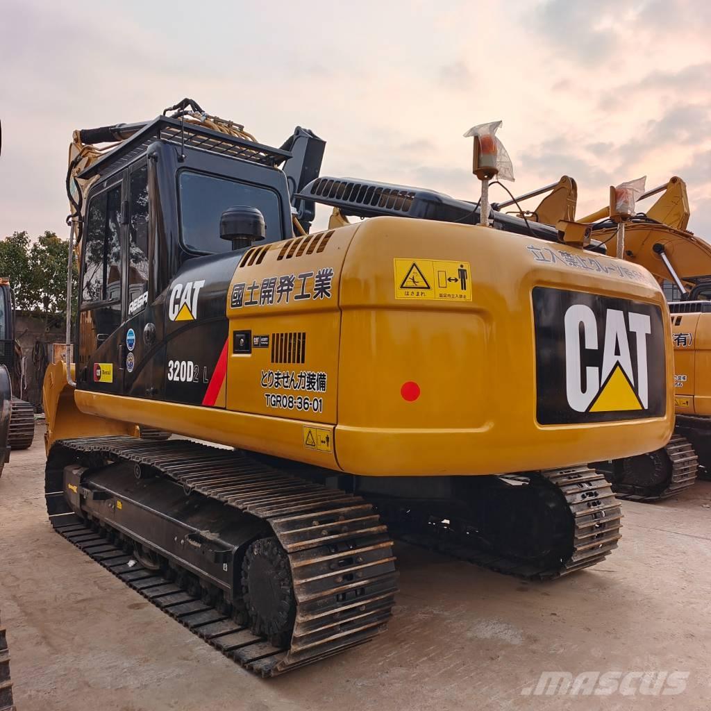 CAT 320 D Excavatoare pe șenile
