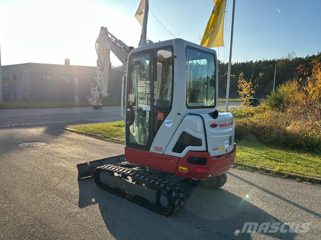 Takeuchi TB 225A V3 Mini excavatoare < 7t