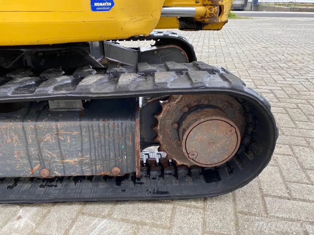 Komatsu PC26MR-3 Mini excavatoare < 7t