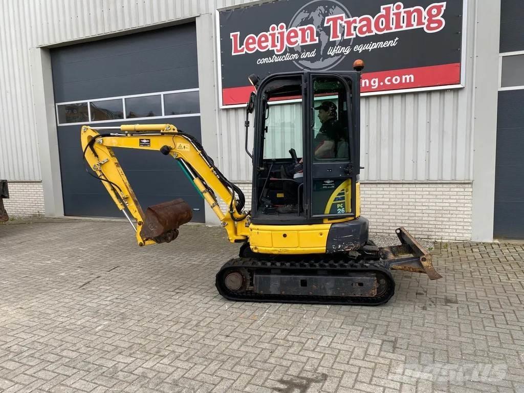 Komatsu PC26MR-3 Mini excavatoare < 7t