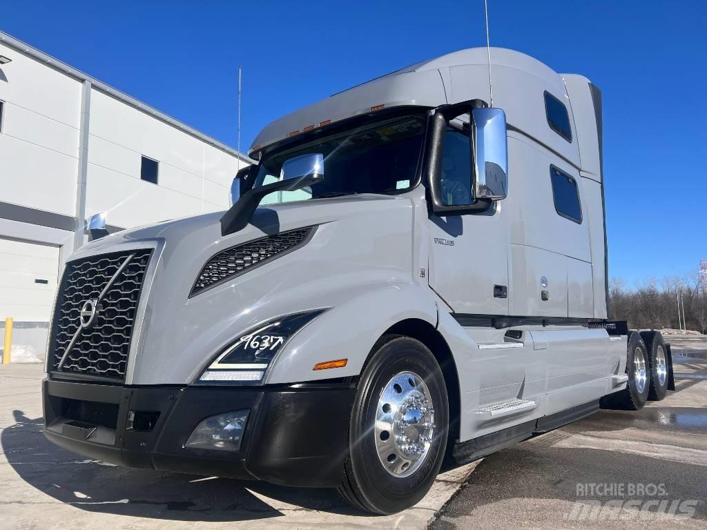 Volvo VNL860 Autotractoare