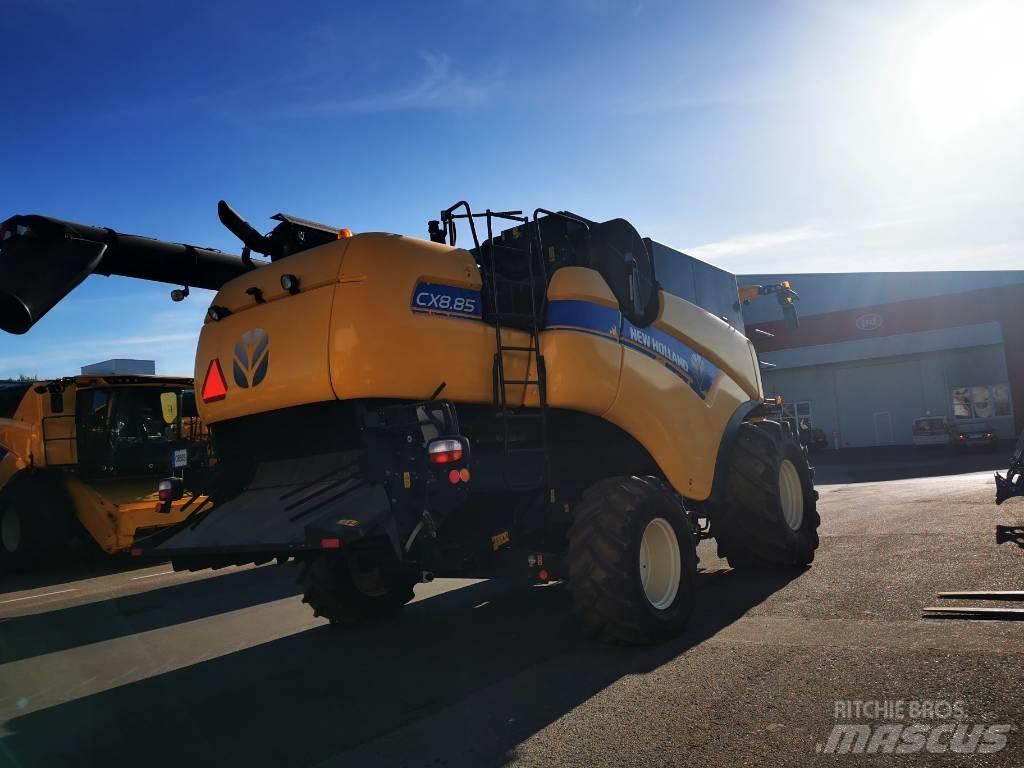 New Holland CX 8.90 Combine de secerat