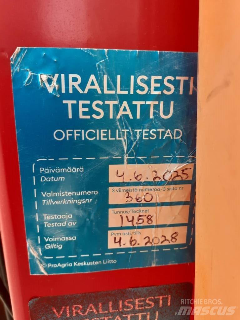 Junkkari 1300L/16M Pulverizatoare spayers