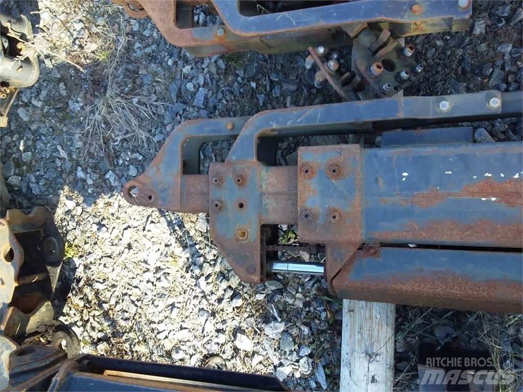 John Deere 210 Macarale pentru culegatoare