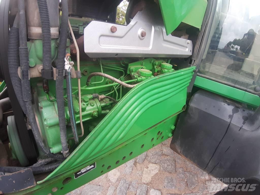 John Deere 6520 Tractoare