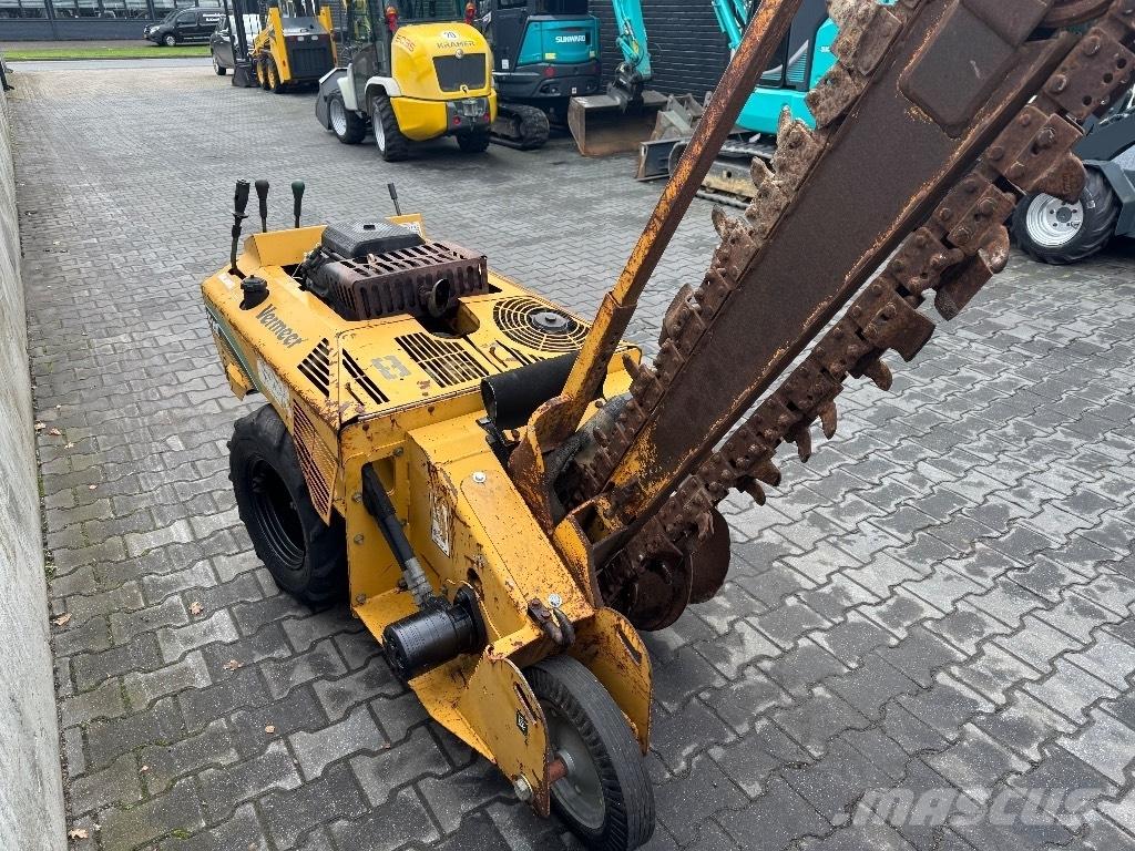 Vermeer RT200 Excavatoare de santuri
