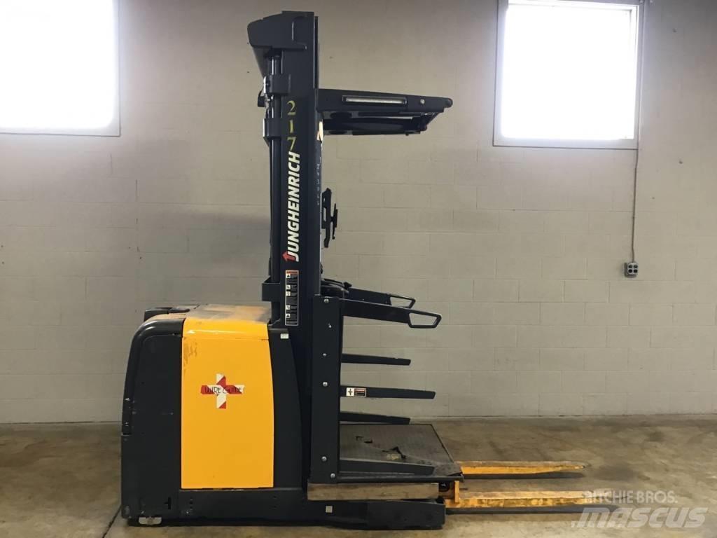 Jungheinrich EKS208 Utilaje speciale de ridicare si agatare