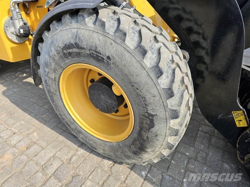 Sany SW085 Incarcator pe pneuri