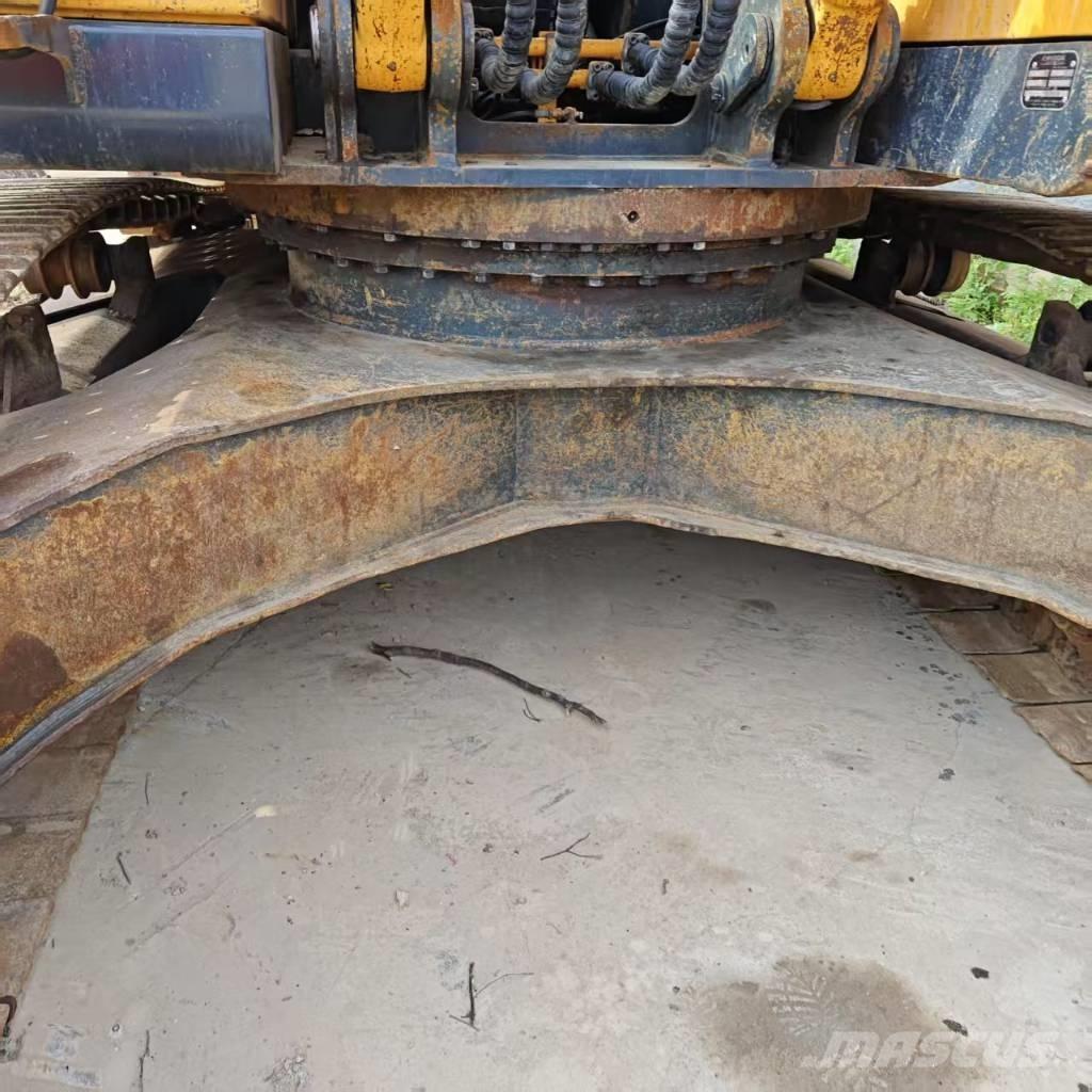 Hyundai R300LC Excavatoare pe șenile

