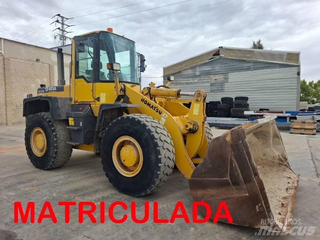 Komatsu WA 270-3 Incarcator pe pneuri