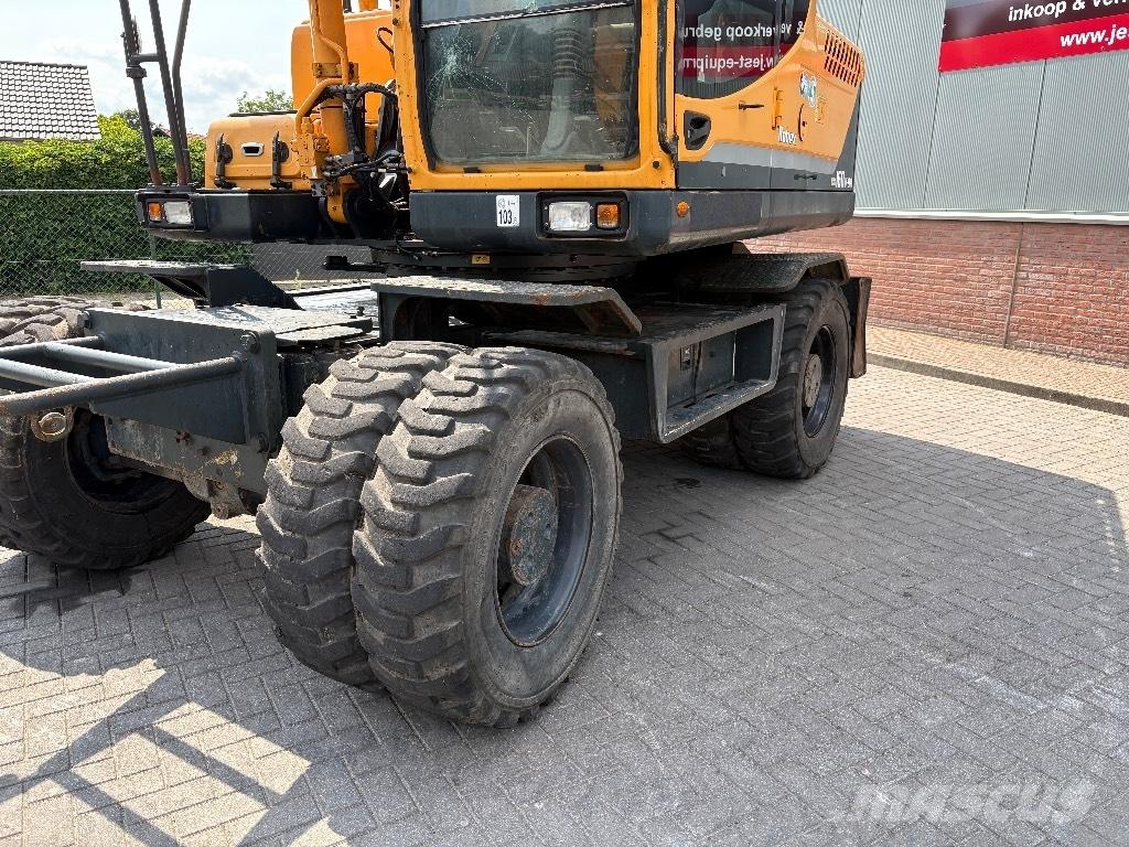 Hyundai 160W9-A Excavatoare cu roti