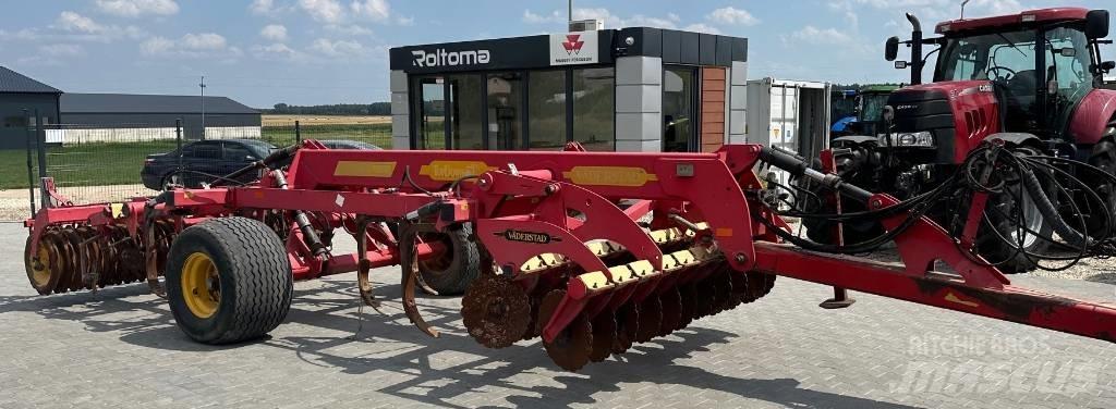 Väderstad Topdown300 Cultivatoare