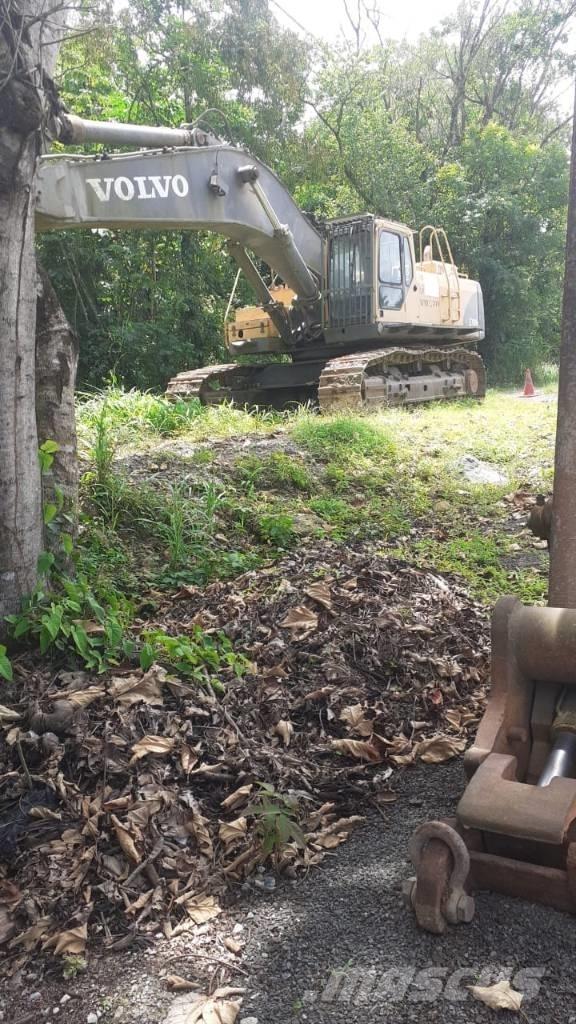 Volvo EC 700 B LC Excavatoare pe șenile
