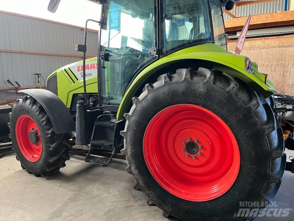 CLAAS Arion 410 CIS Tractoare